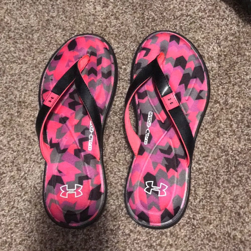 Under Armour flip flops